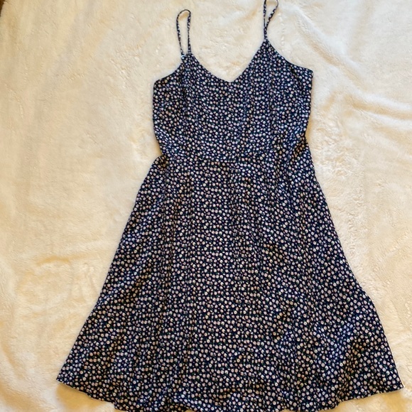 Women's Gap Floral Spaghetti Strap Dress Size Extra Small - Picture 1 of 4